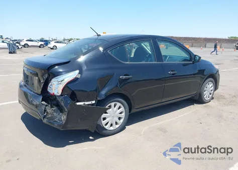 2016 Nissan Versa 1.6 S z USA, uszkodzony, nr VIN 3N1CN7AP1GL909108